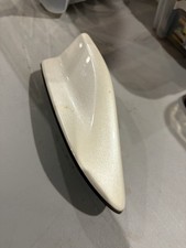 2017-2020 Toyota Prius Prime Antenna Roof Mtd White Shark Fin 86760-47110 2