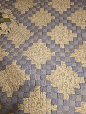 Floral Patchwork Quilt 84x106 Blue Beige Green Gray Cotton Reversible