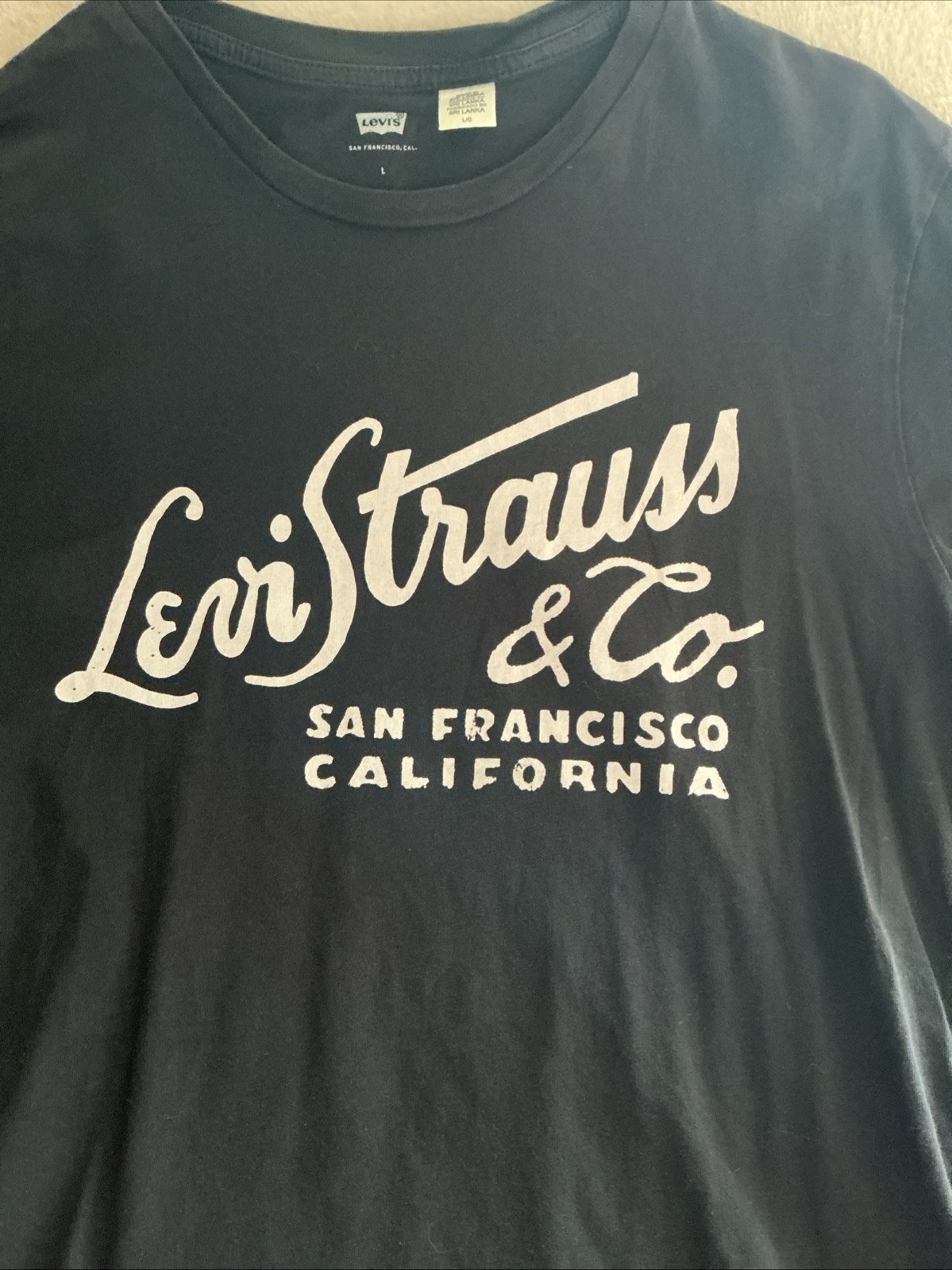 Mens Levi’s T Shirt Top Black White Size Large Classic Casual Retro Vintage image 3