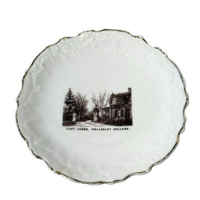 WELLESLEY COLLEGE - LODGE MA Massachusetts Antique Souvenir TRINKET China Dish 
