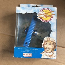 Lledo Days Gone Pioneers of aviation Fokker DR.I Triplane DG116004 jasta 18 blue