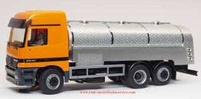 FALLER  CAR SYSTEM HO MODEL 161574 MERCEDES BENZ ACTROS MILK TANKER  1:87 NEW