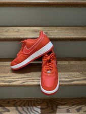 Mens pre owned Size 12- Nike Air Force 1 '07 Picante Red 
