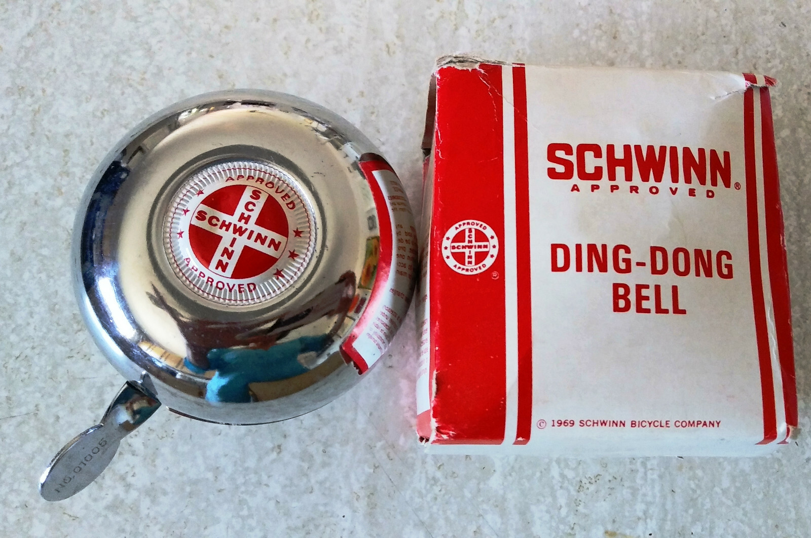 schwinn bicycle bell