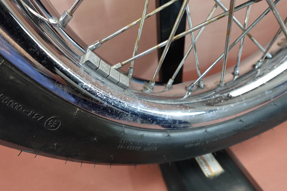 Harley-Davidson Electra Glide Ultra 2007-2012 llanta delantera Shinko Foto 4 de 4