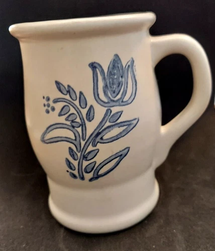 Pfaltzgraff Yorktowne Coffee Cups Mugs Barrel Shape Stoneware 7-288  Blue Tulip