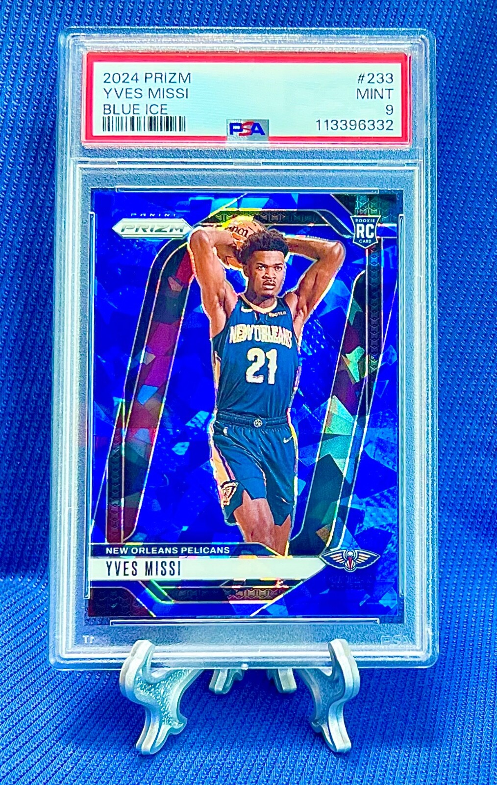 Yves Missi 2024-25 Panini Prizm Blue Cracked Ice RC #/125 Rookie #233 PSA 9 MINT
