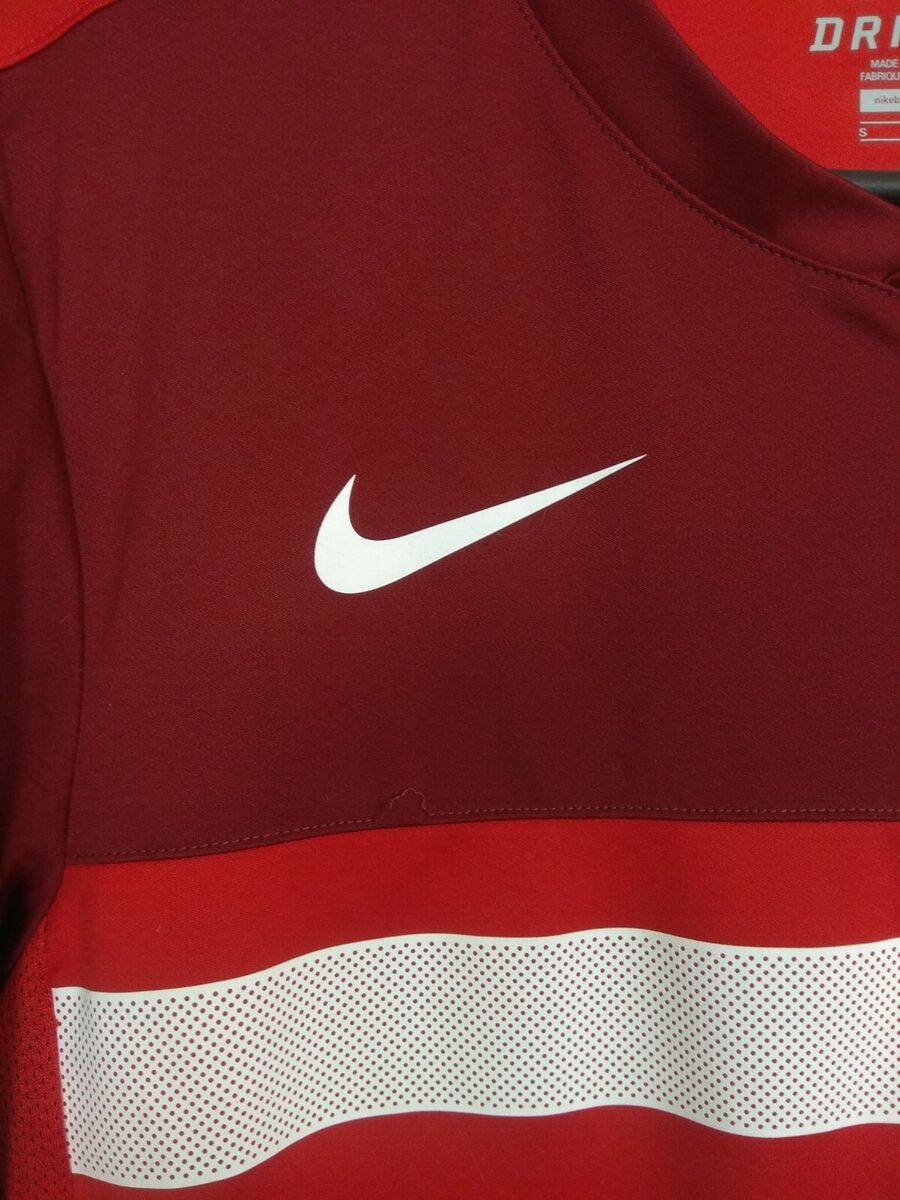 Manchester United Jersey Training SMALL Long Sleeve Nike Manchester United Jersey Training SMALL Long Sleeve Nike