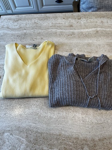 2 Womens Pullover Sweaters Xlarge