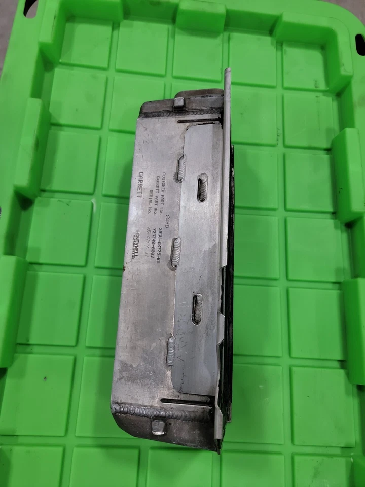 Intercooler Ford Mustang SVT Cobra 2003-2004 Eaton supercargador intercambio OEM Foto 2 de 3