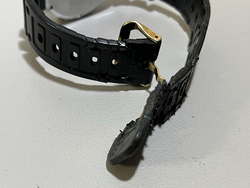 Vtg 1985 Casio G-SHOCK DW-5600 Japan H Module 901 Screw Back Model Gold Buttons - Picture 9 of 14