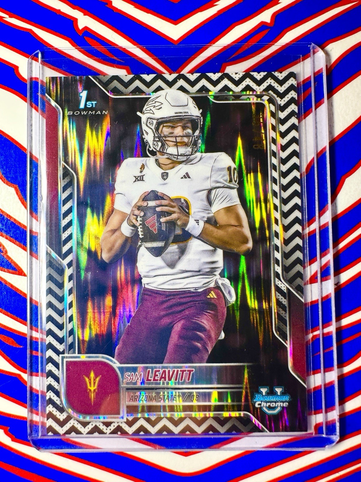 2025 Bowman Chrome U Sam Leavitt 1st Bowman Black & White Stealth /48 #195 LSU