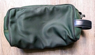 Louis Vuitton Taiga Parana Clutch Bag Epicea..CA1004