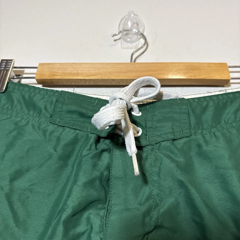 GUINNESS BAÑADOR SHORTS XL VERDE BLANCO TRÉBOL TABLA SURF FORRADO CERVEZA Foto 4 de 4