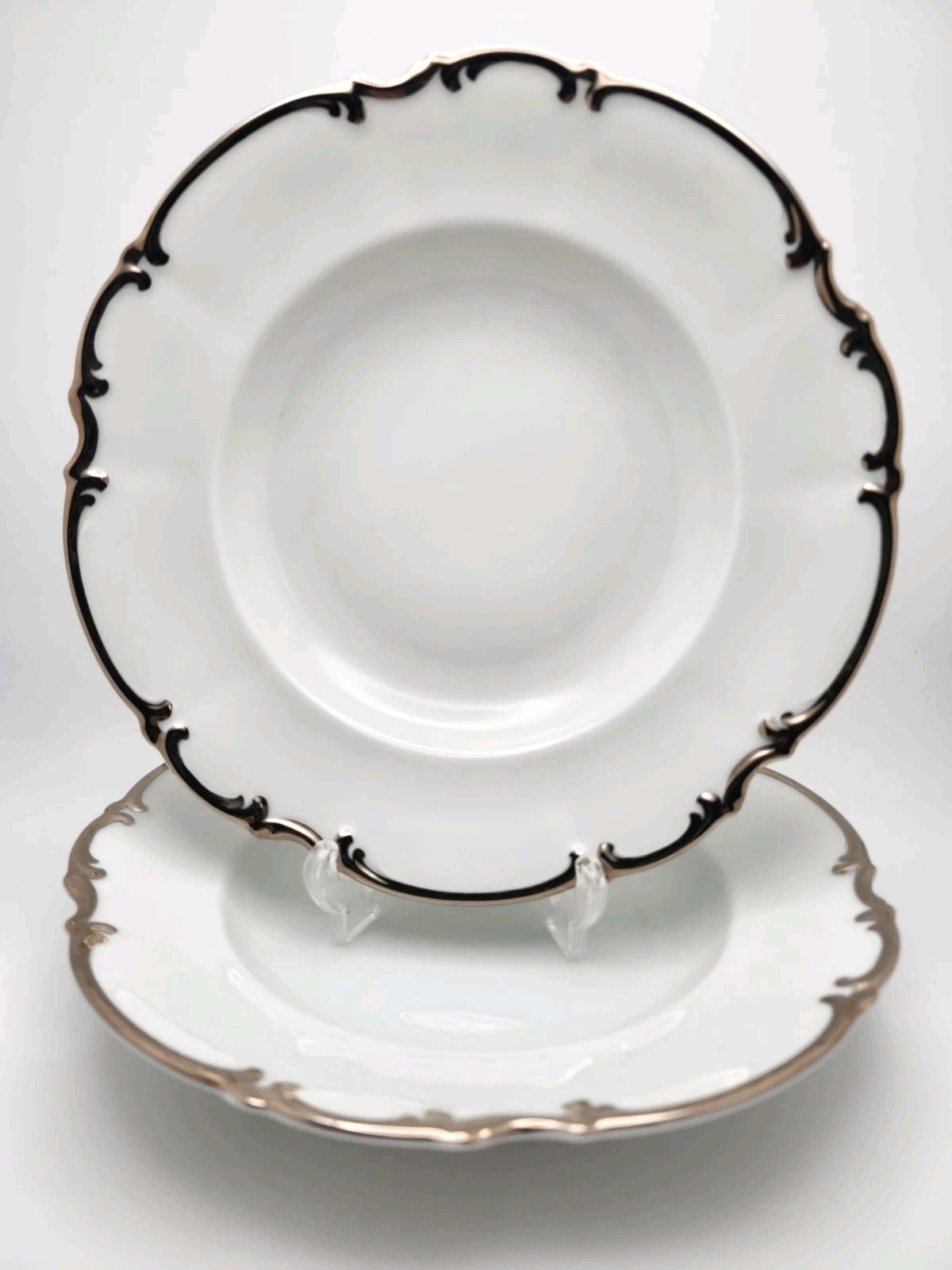 Set Of 2 Hutschenreuther Sylvia Revere 8045 Rim Soup Bowls 8.25