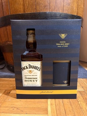 Jack Daniels Honey 750ml  Geschenkset mit Flachmann