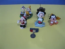 DISNEY CHARACTERS AND LIBERTY SQUARE BADGE