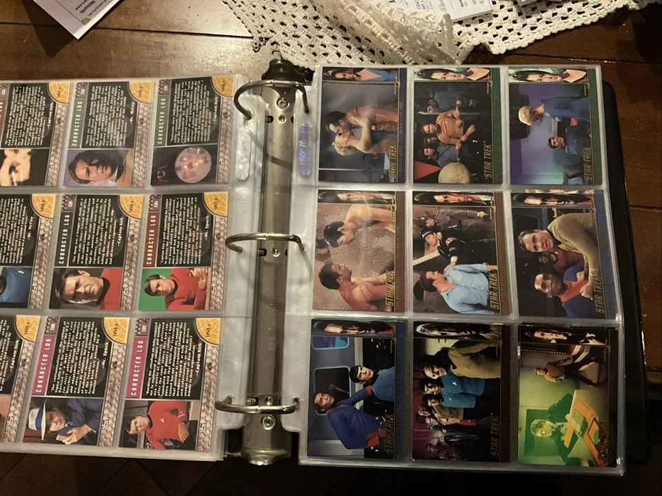 1997 SKYBOX STAR TREK THE ORIGINAL SERIES BINDER + Temporada 1-2-3 + Conjunto de Personagens - Imagem 3 de 4