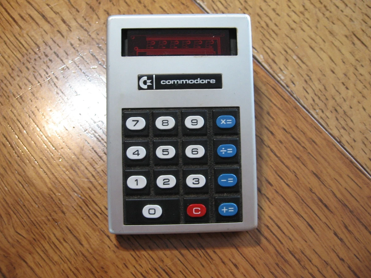 Calculatrice Électronique COMMODORE 797D LED Collector Vintage