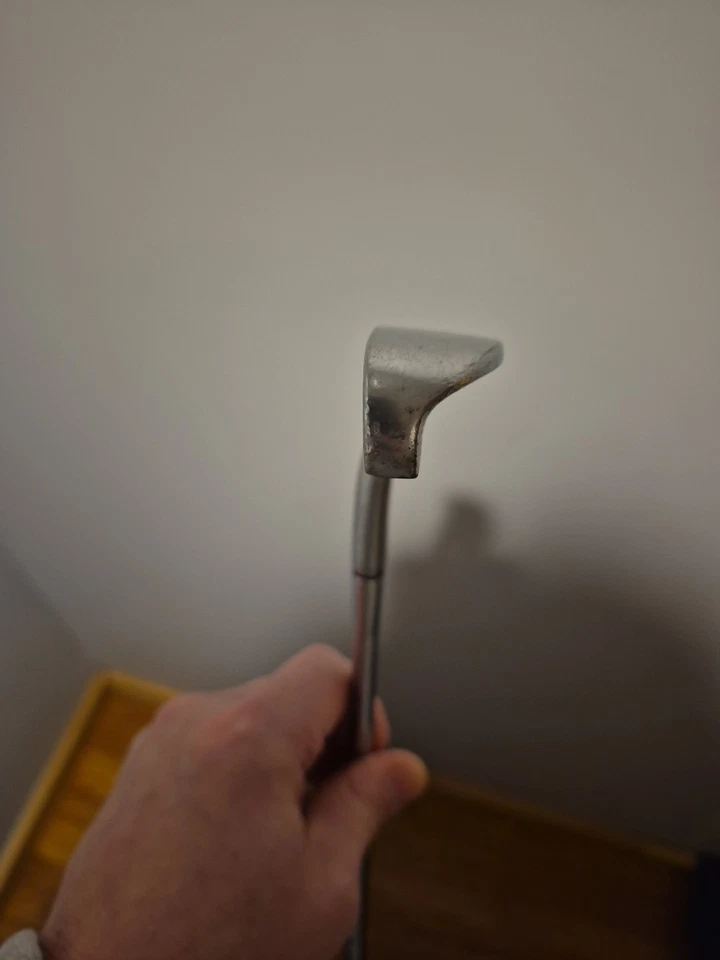 Wilson Staff 8813 Putter 35 Inches Original Grip RH - Image 4 of 4