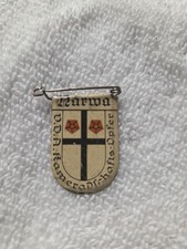 vintage German donation tinnie Pin badge from the World War II era Narwa VDA