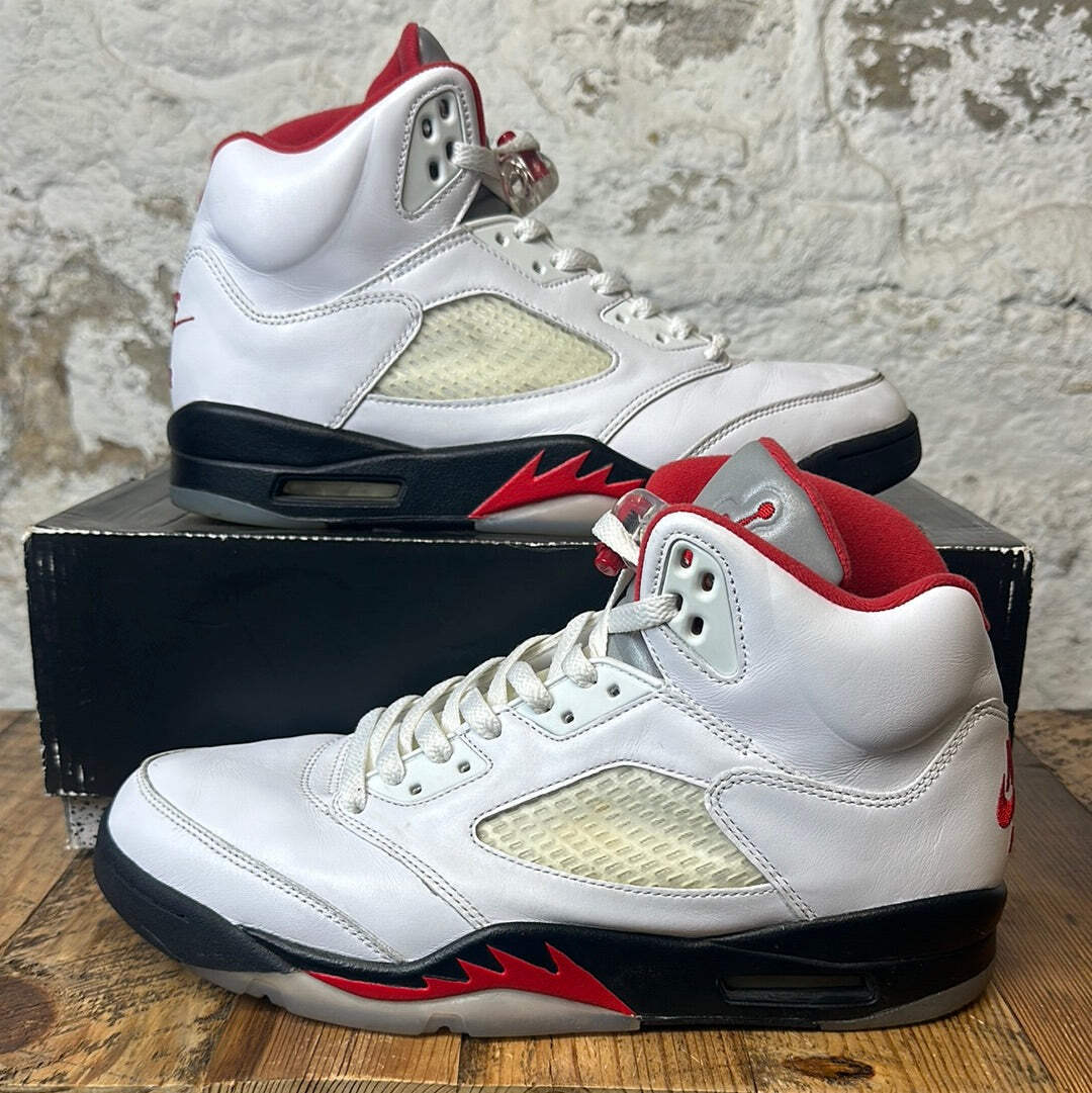 シューズ(男性用) Nike Air Jordan 5 Fire Red 440888-102_0.jpg