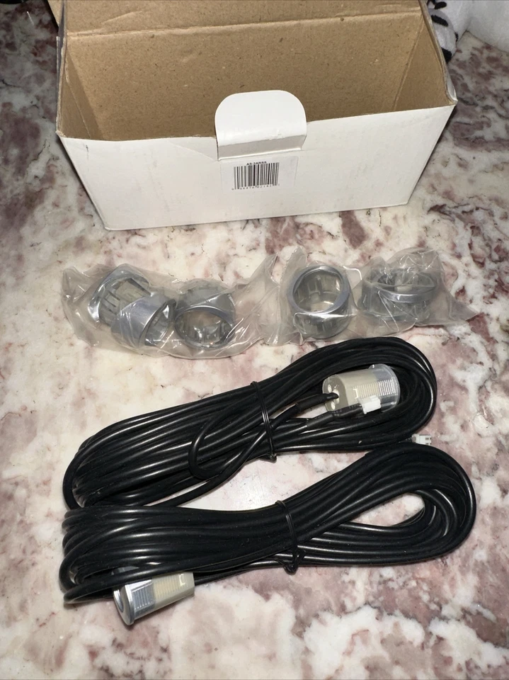 AUDIOVOXX AS-2ARSS 2 银色传感器和 4 套银色角套原始设备制造商 — 第 4/4 张图片