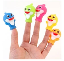 Pinkfong Baby Shark Figure Finger Puppet Play