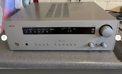 Arcam AVR200