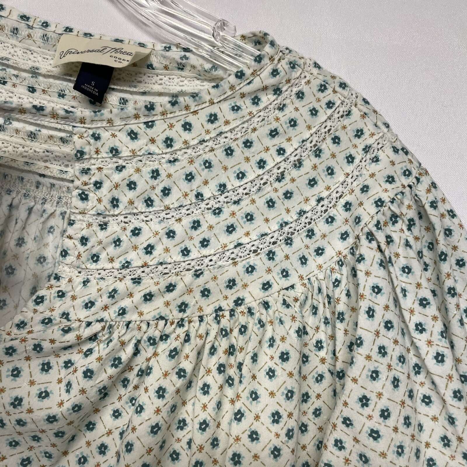 Universal Thread Womens Patterned 3/4 Sleeve Butt… - image 4