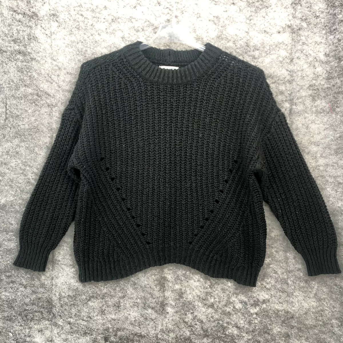 Bulky black sweater 2025 Bulky black sweater 2025