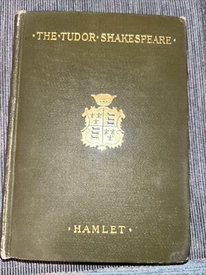 Hamlet 1926 edition of The Tudor Shakespeare