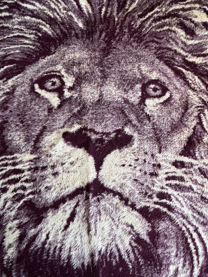 San Marcos Blanket Lion Maroon Red Beige Reversible 64x72 Original eBay