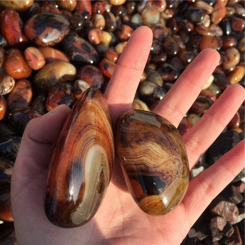 Natural Sardonyx Red Agate Quartz Crystal Energy Polished Tumbled Stone Healing - Picture 9 of 24
