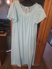 NWOT Miss Elaine Sz L Blue Embroidery Emborded Night Gown New