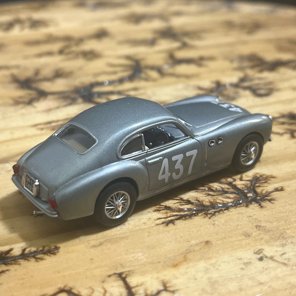 Cisitalia 202 SC 1/43 Starline SC Coupe Pinin Farina grey metalliseeblue 1948 - Image 3 of 4