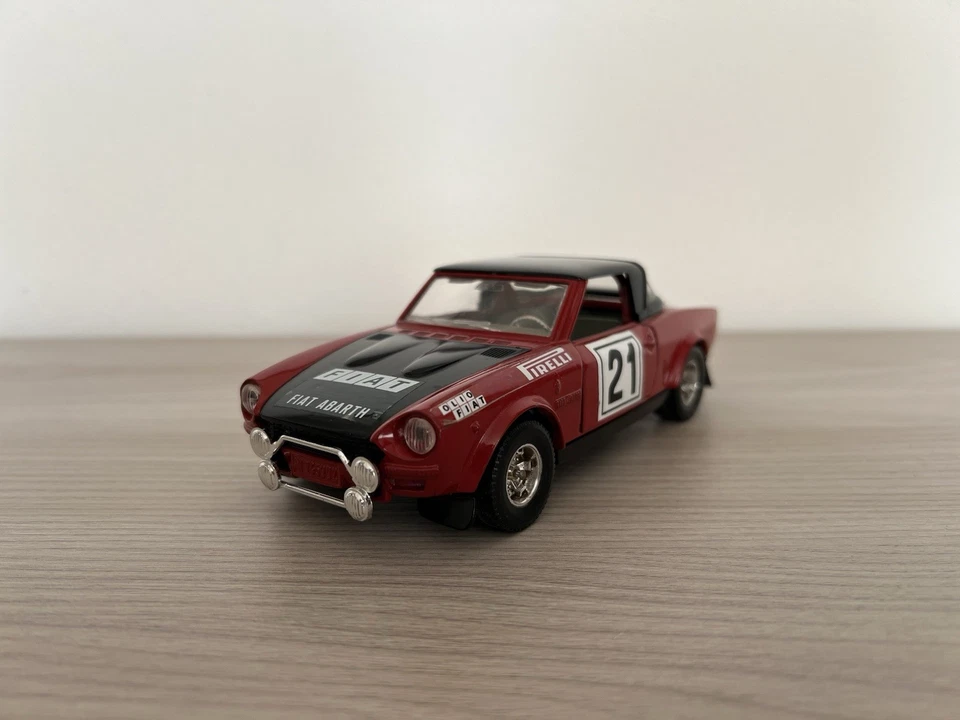 Burago Fiat 124 Abarth Rally Bburago Originale Scala 1/24 1:24 Codice 0137 - Immagine 2 di 4