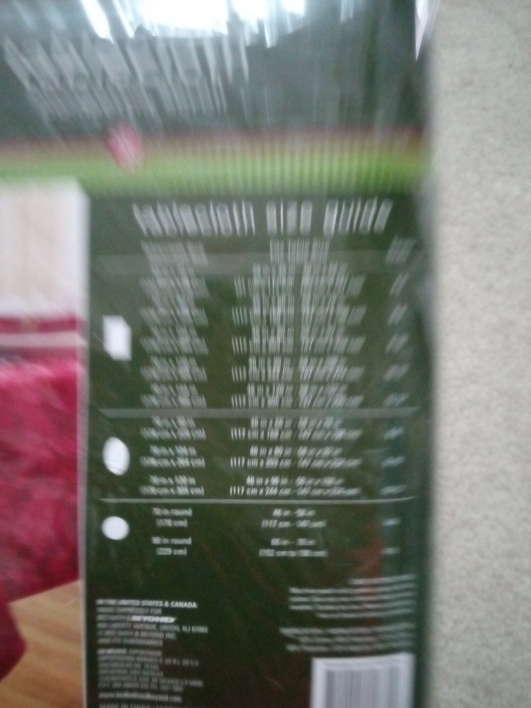 Bed Bath & Beyond Poinsettia Scroll Green Jacquard 70" Round Tablecloth Olive