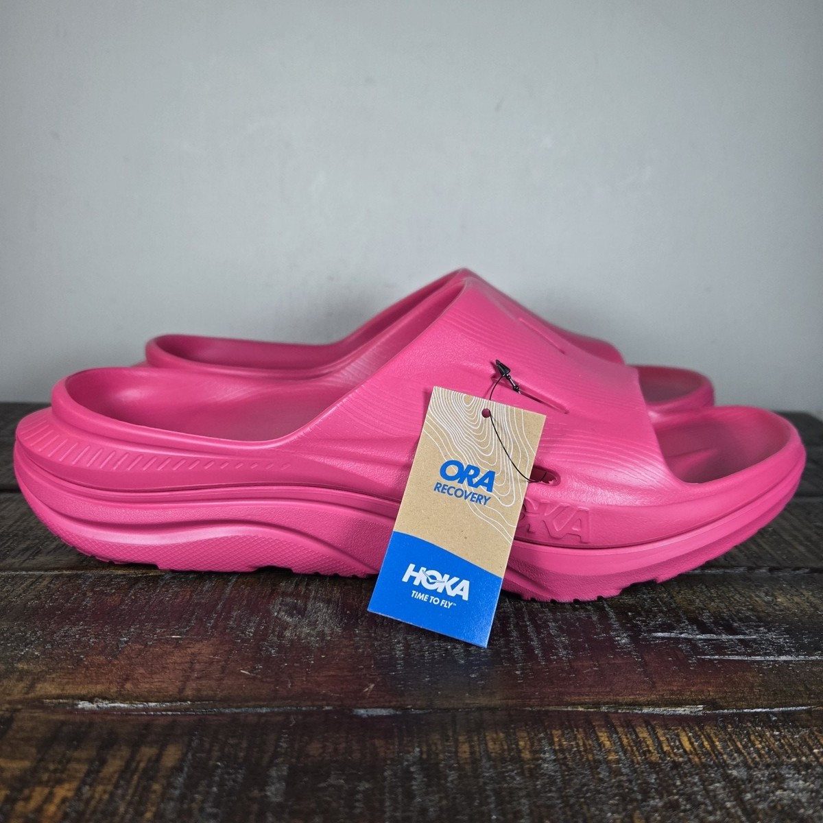 HOKA One One Ora Recovery Slides Mens Size 10 Comfy Sandals Pink