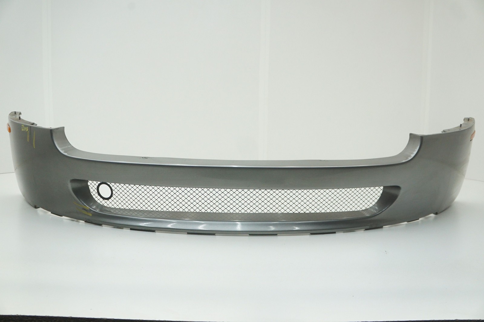 Front Bumper Cover Assembly OEM 6G3317D957BM Aston Martin V8 Vantage 2008 *Note*