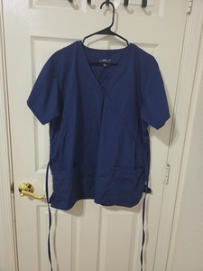 Allheart Basics Navy Blue Women's Scrub Top XLG Two Pockets With Ties