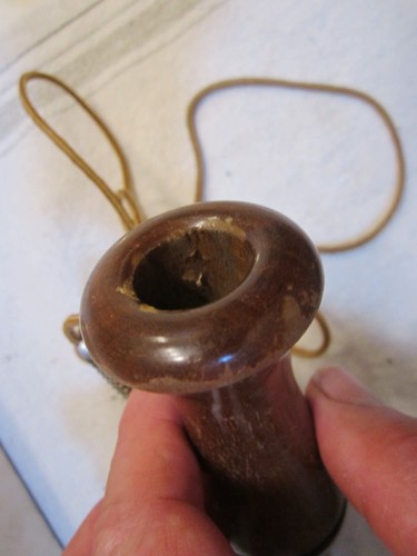 Vintage KEN MARTIN LEMONT, IL small letters GOOSE call in box with lanyard EUC - Picture 10 of 11