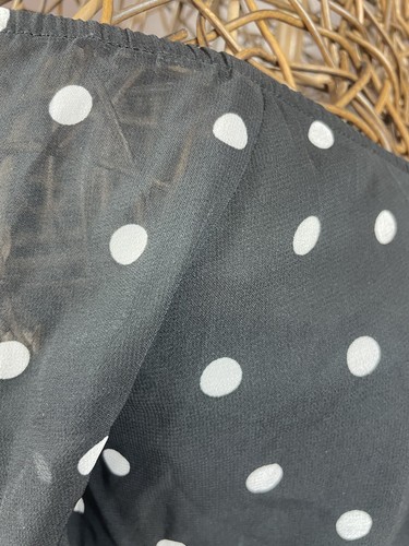 Vestido Jodi Kristopher para mujer negro blanco lunares con volantes pequeño fuera del hombro - Imagen 3 de 9