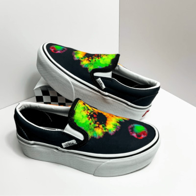 VANS Classic Slip-On Stackform in Paradoxical Tie-Dye