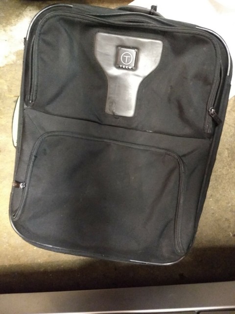 tumi t tech carry on