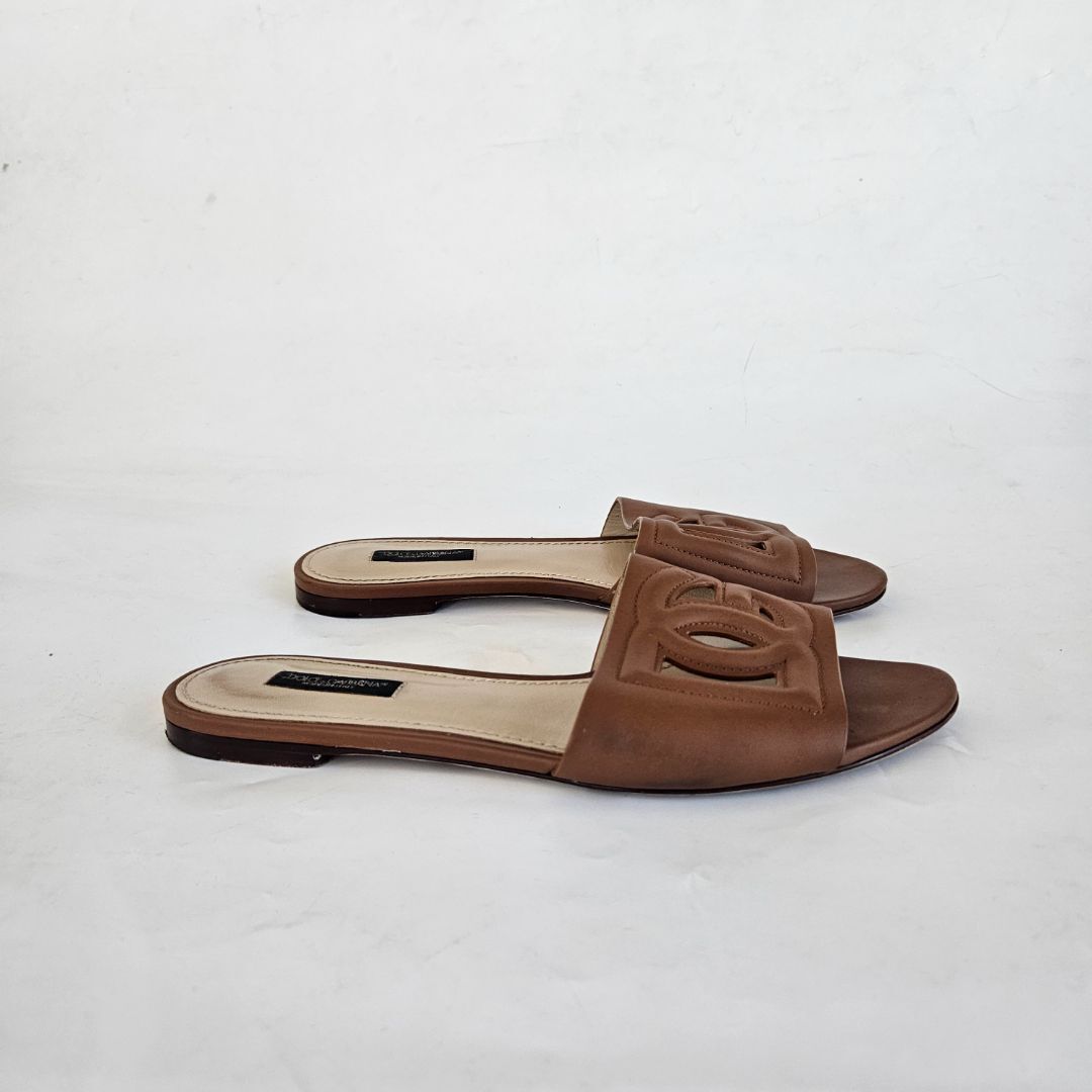 Dolce & Gabbana Brown Leather Cutout DG Logo Sandals Men\'s Shoes Dolce & Gabbana Brown DG Logo Sliders | Sendegaro main image 4
