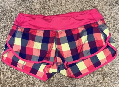 Lululemon Speed Short 2.5  January Checkmate Plaid Wet Dry Warm Size 6 RARE