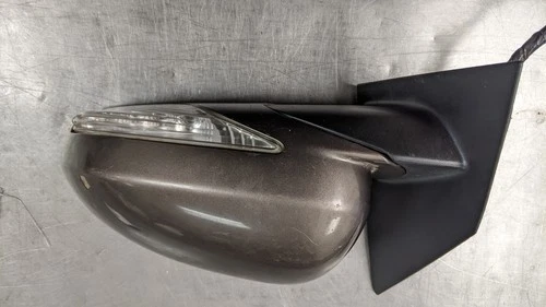 Driver Left Side View Mirror For 08-12 Buick Enclave  3.6 TINY CRACK IN GLASS