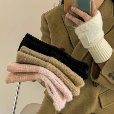 Gants Demi Doigt pour Femme Hiver Peluche Doublé pour velours Pointes Chaudes - Photo 1/4
