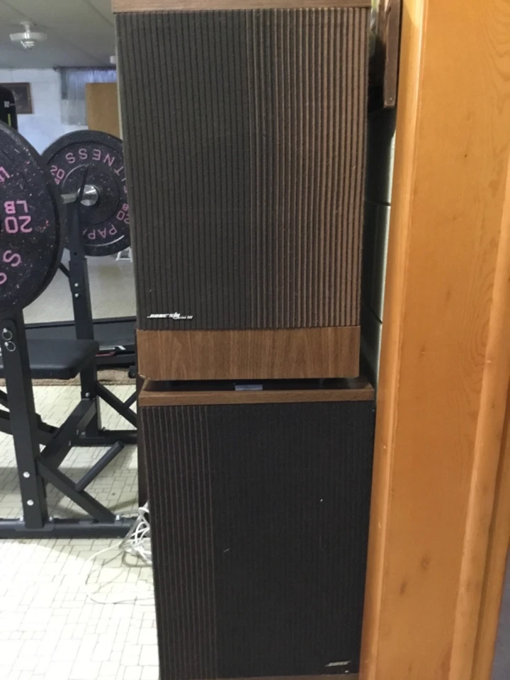 Bose Speaker 501 series lll & lV (Pair) - TESTED - WORKING! - Image 3 of 4